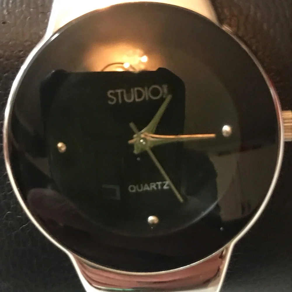 Studio Fashion Watch‎